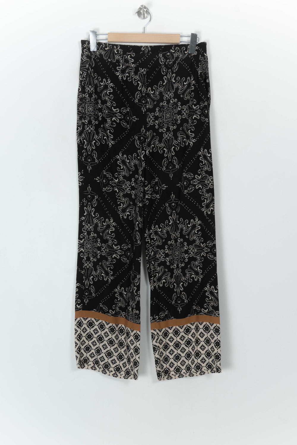 Pantalon Large Noir et Beige - Taille L/40 de la marque La Fée Maraboutée | PARAD118219 - Vendu par Paradigme - Image 2