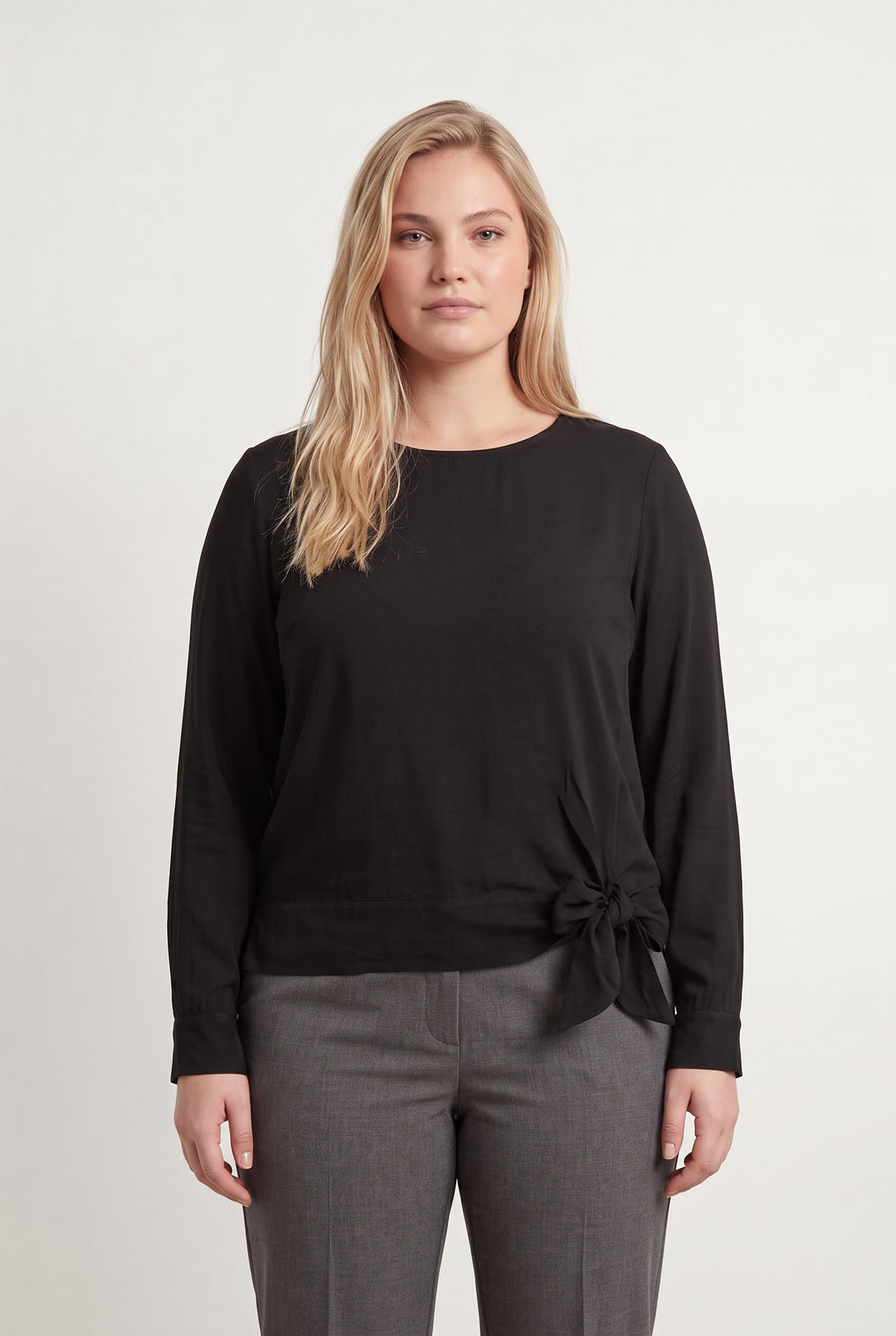 Blouse Noire - Taille XXL/44 de la marque La Fée Maraboutée | PARAD118437 - Vendu par Paradigme - Image 1