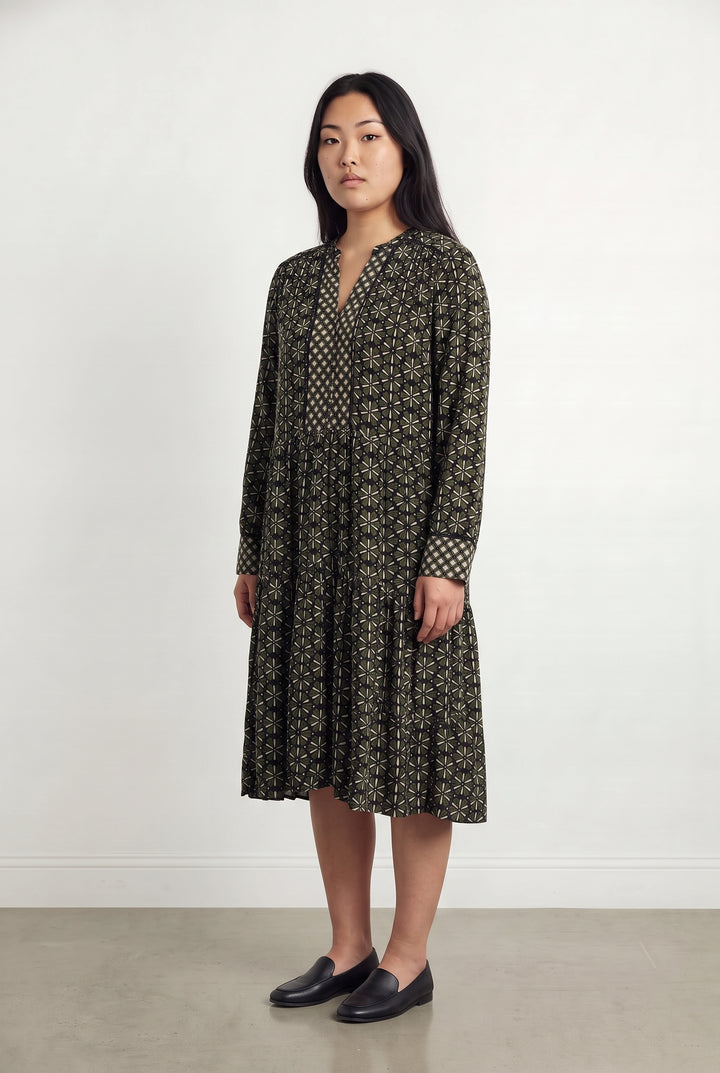 Robe Midi Verte et Noire - Taille L/40 de la marque Stella Forest | PARAD118512 - Vendu par Paradigme - Image 1