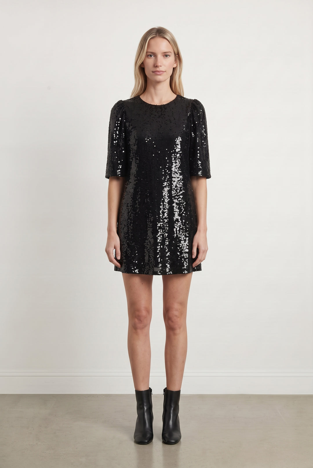 Robe Courte Noire - Taille XS/34 de la marque Sézane | PARAD118548 - Vendu par Paradigme - Image 1