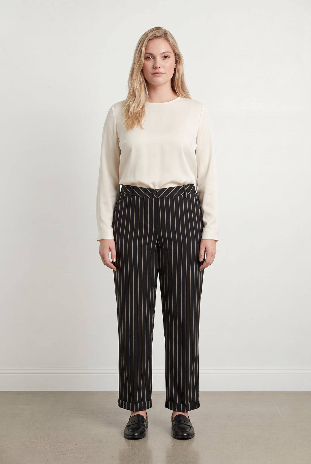 Pantalon À Rayures Noir et Blanc - Taille XL/42 de la marque Bleu Blanc Rouge | PARAD118555 - Vendu par Paradigme - Image 1