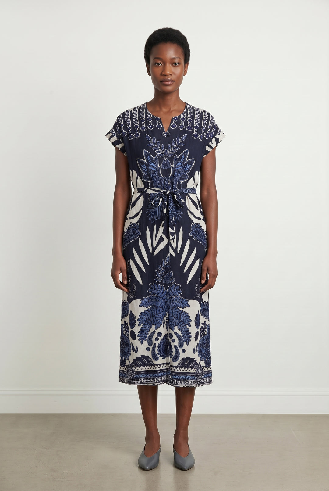 Robe Longue Bleu et Blanc - Taille M/38 de la marque La Fée Maraboutée | PARAD118569 - Vendu par Paradigme - Image 1