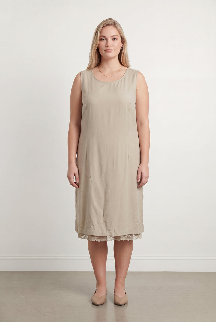 Robe Sans Manches Beige - Taille XXL/44 de la marque Marina Rinaldi | PARAD118658 - Vendu par Paradigme - Image 1