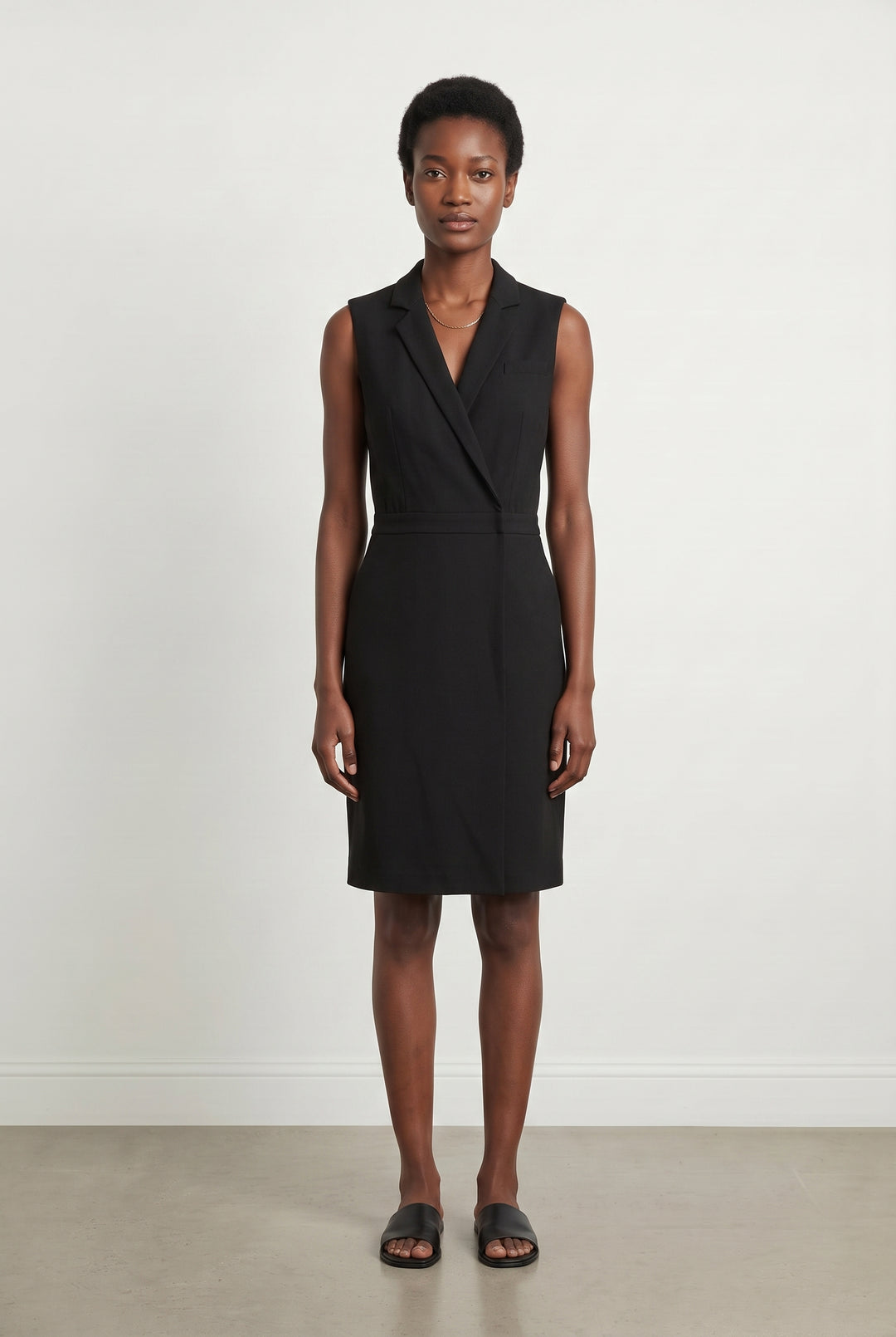 Robe Tailleur Noire - Taille M/38 de la marque ZAPA | PARAD119003 - Vendu par Paradigme - Image 1