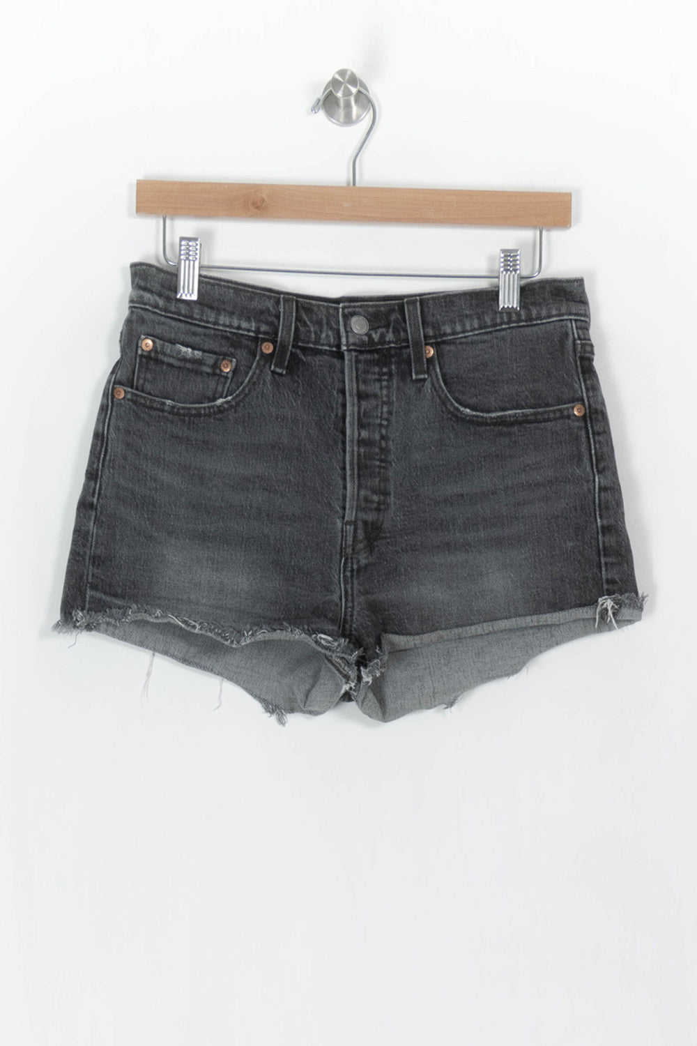 Short en Jean Gris - Taille S/36 de la marque Levi's | PARAD119008 - Vendu par Paradigme - Image 2