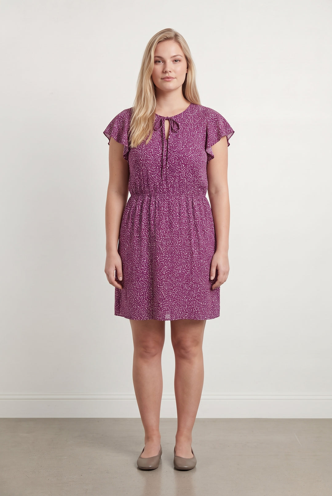 Robe Courte Violette et Blanche - Taille XL/42 de la marque Maison 123 | PARAD119034 - Vendu par Paradigme - Image 1