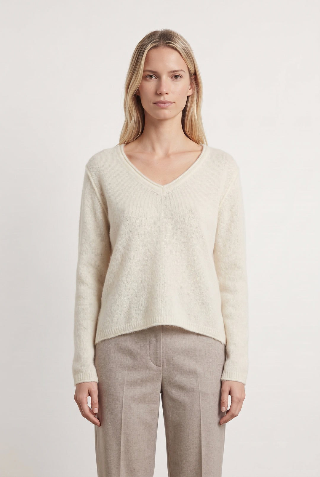 Pull Beige - Taille M/38 de la marque American Vintage | PARAD119057 - Vendu par Paradigme - Image 1