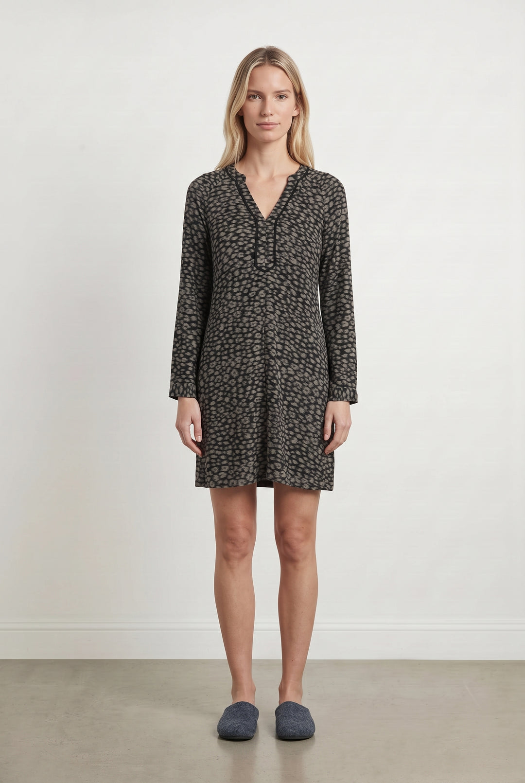 Robe Droite Noire et Grise - Taille M/38 de la marque Stella Forest | PARAD119099 - Vendu par Paradigme - Image 1