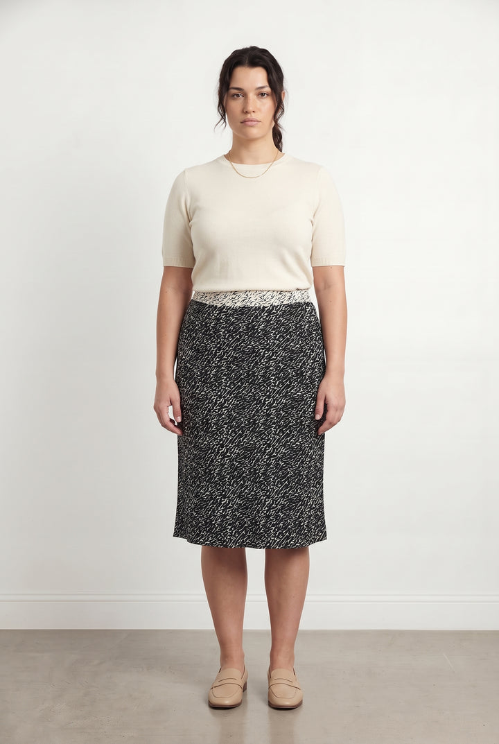 Jupe Longue Noire et Blanche - Taille XL/42 de la marque One Step | PARAD119154 - Vendu par Paradigme - Image 1
