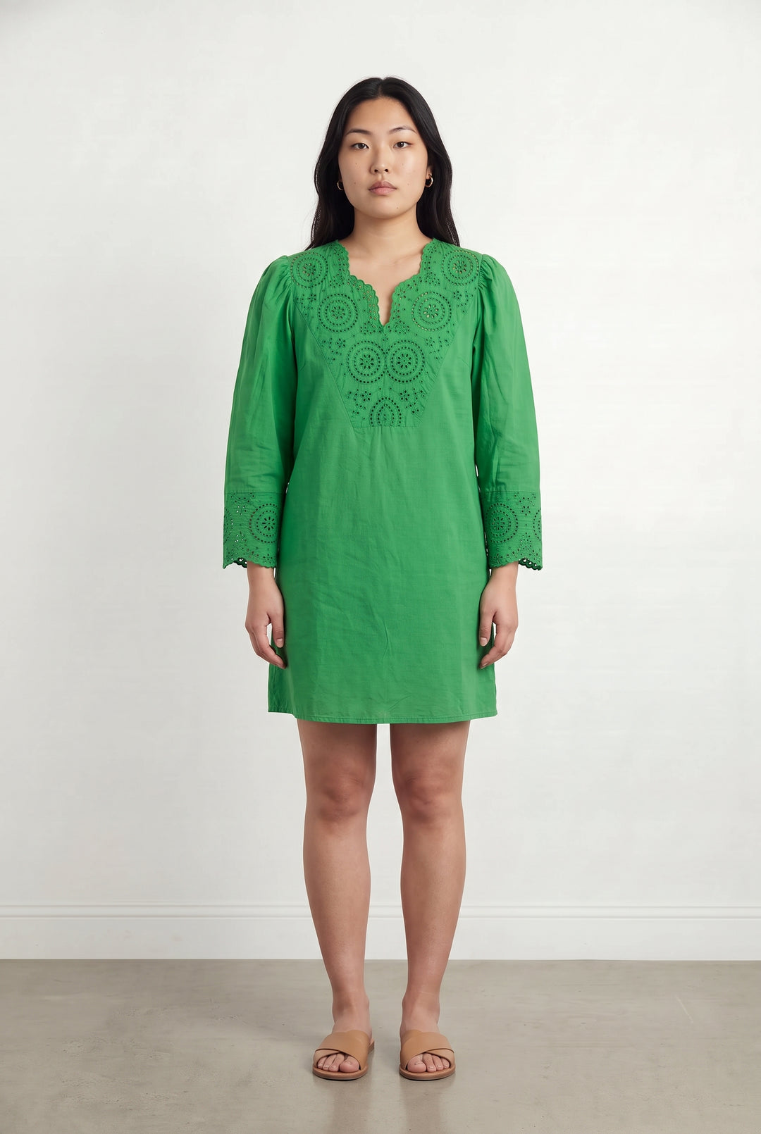 Robe Courte Verte - Taille L/40 de la marque Tara Jarmon | PARAD119239 - Vendu par Paradigme - Image 1
