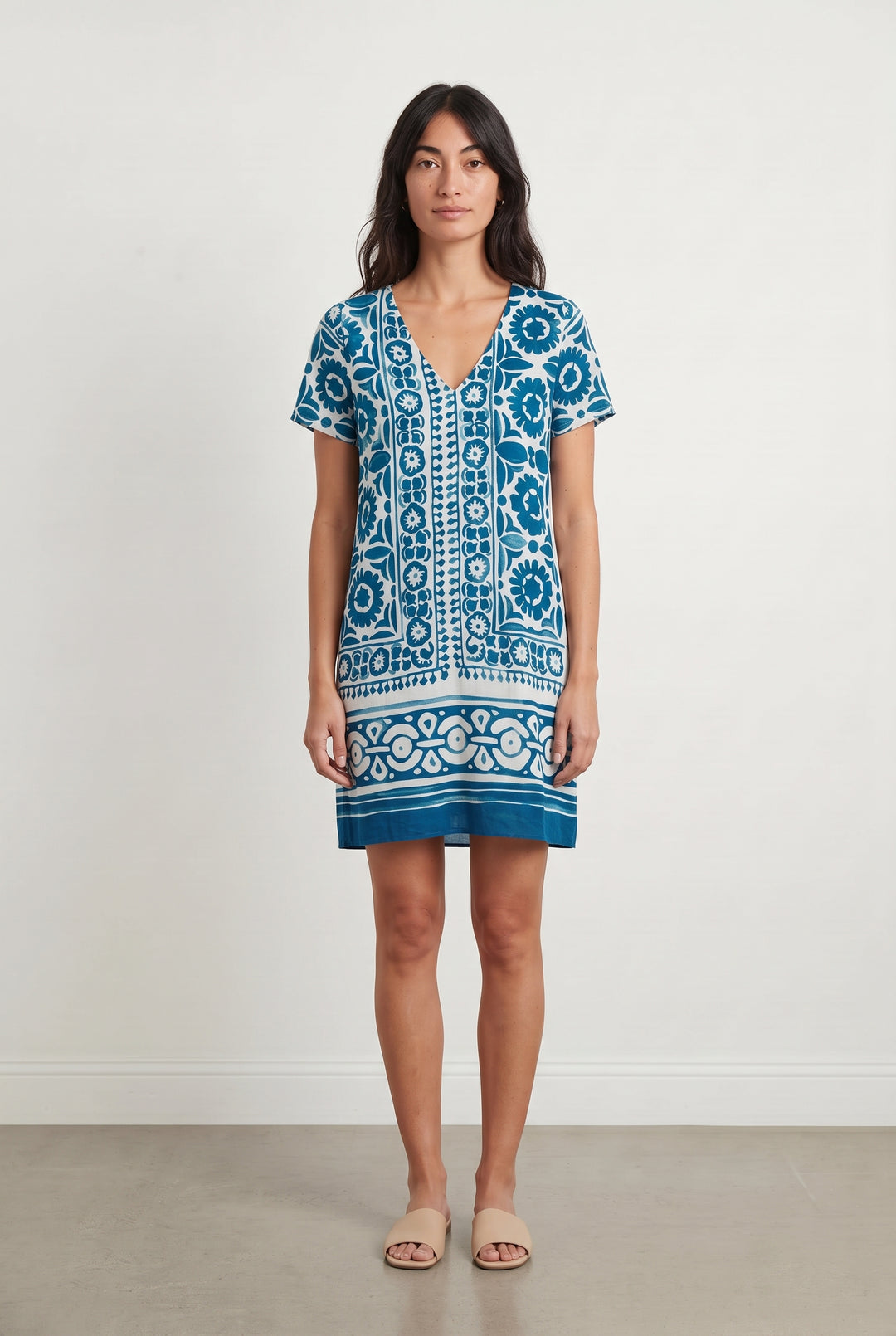 Robe Droite Bleu et Blanc - Taille M/38 de la marque La Fée Maraboutée | PARAD119593 - Vendu par Paradigme - Image 1