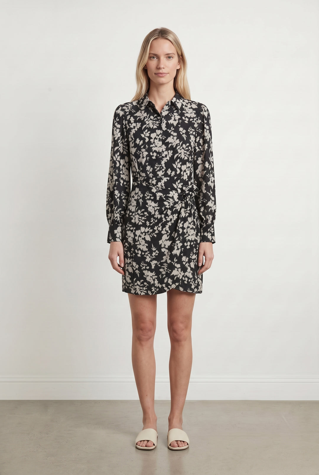 Robe Noire et Blanche - Taille XS/34 de la marque Petite Mendigote | PARAD119601 - Vendu par Paradigme - Image 1