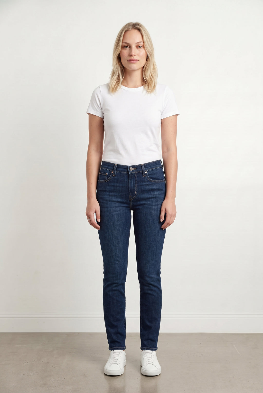 Jean Slim Bleu - Taille L/40 de la marque Levi&