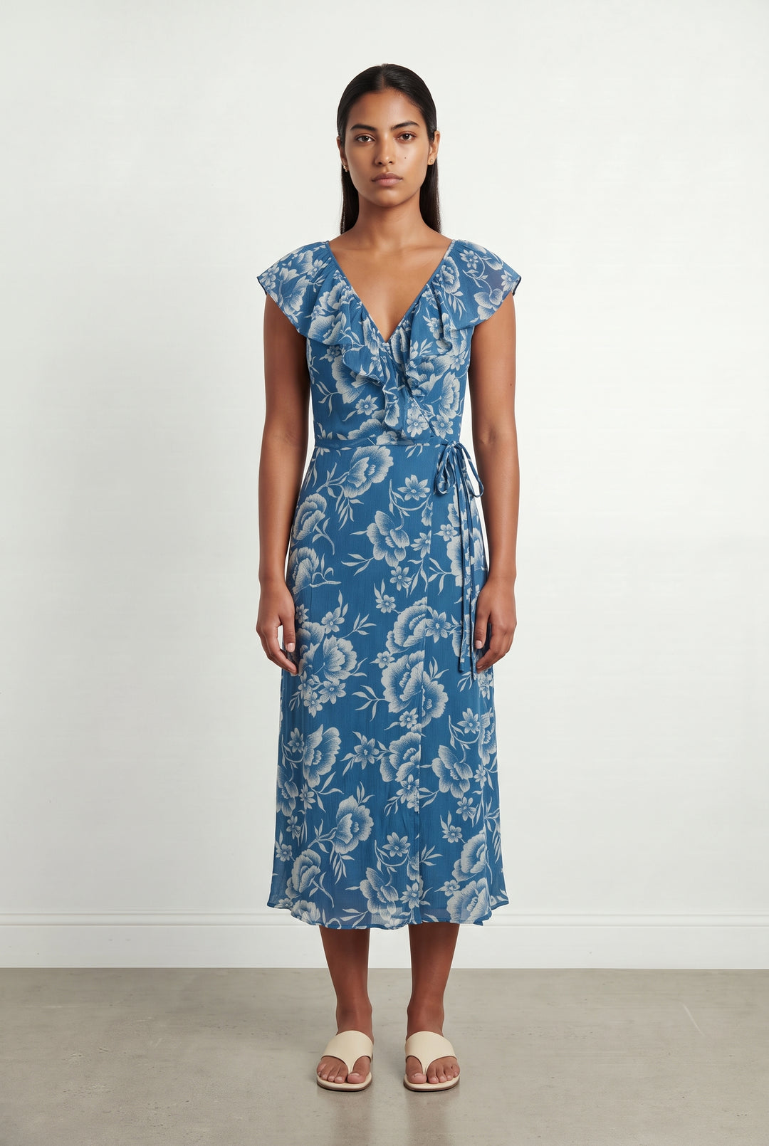 Robe Longue Bleue et Blanche - Taille L/40 de la marque Petite Mendigote | PARAD119859 - Vendu par Paradigme - Image 1