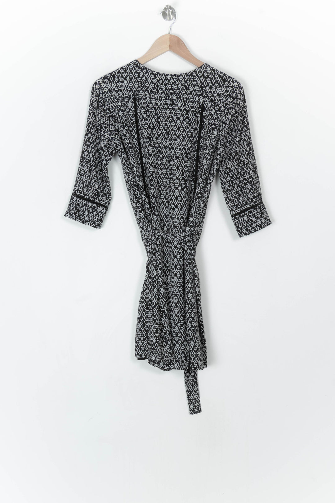 Robe Portefeuille Noire et Blanche - Taille M/38 de la marque IKKS | PARAD120107 - Vendu par Paradigme - Image 5
