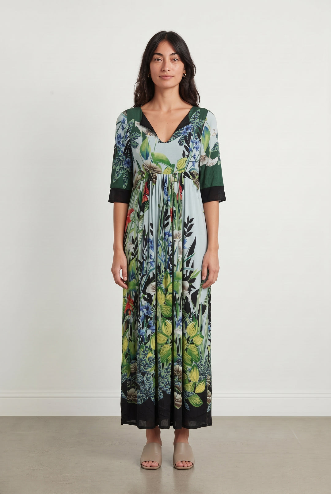 Robe Longue Multicolore - Taille XS/34 de la marque La Fée Maraboutée | PARAD120176 - Vendu par Paradigme - Image 1