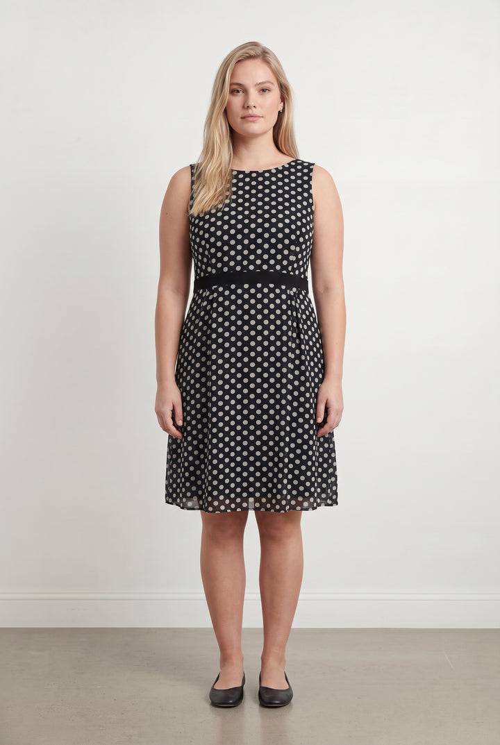 Robe Sans Manches Noire à Pois Blancs - Taille XXL/44 de la marque Maison 123 | PARAD120183 - Vendu par Paradigme - Image 1