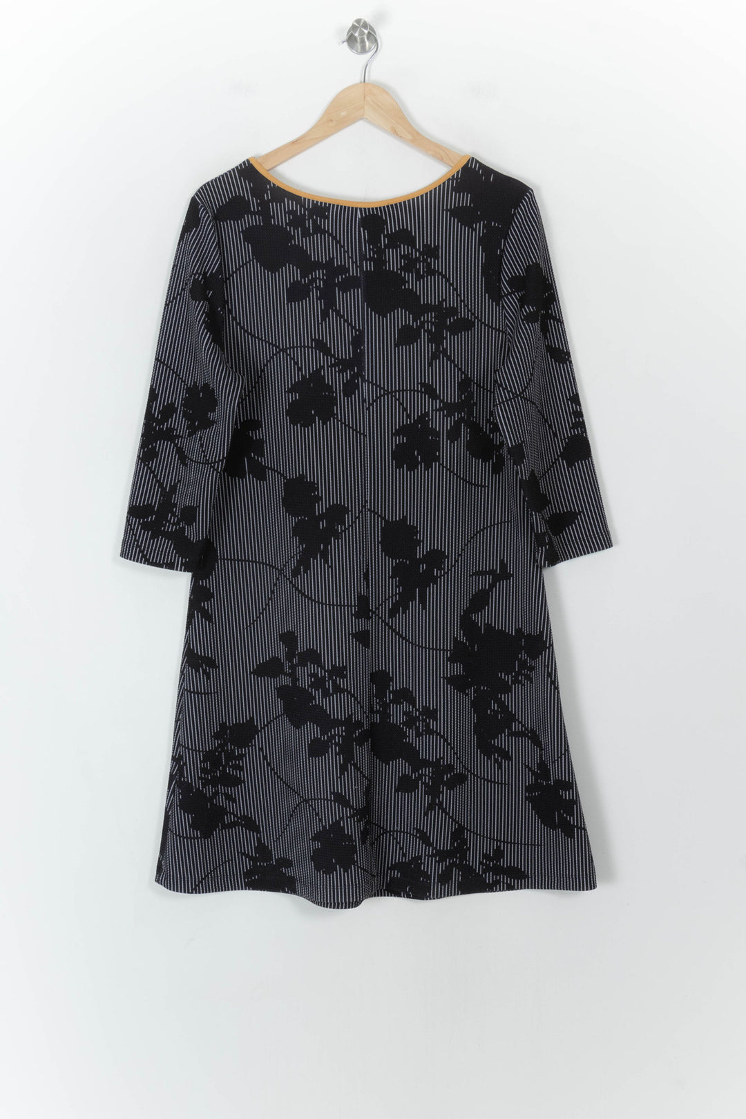 Robe Noire et Grise - Taille L/40 de la marque La Fée Maraboutée | PARAD120201 - Vendu par Paradigme - Image 5
