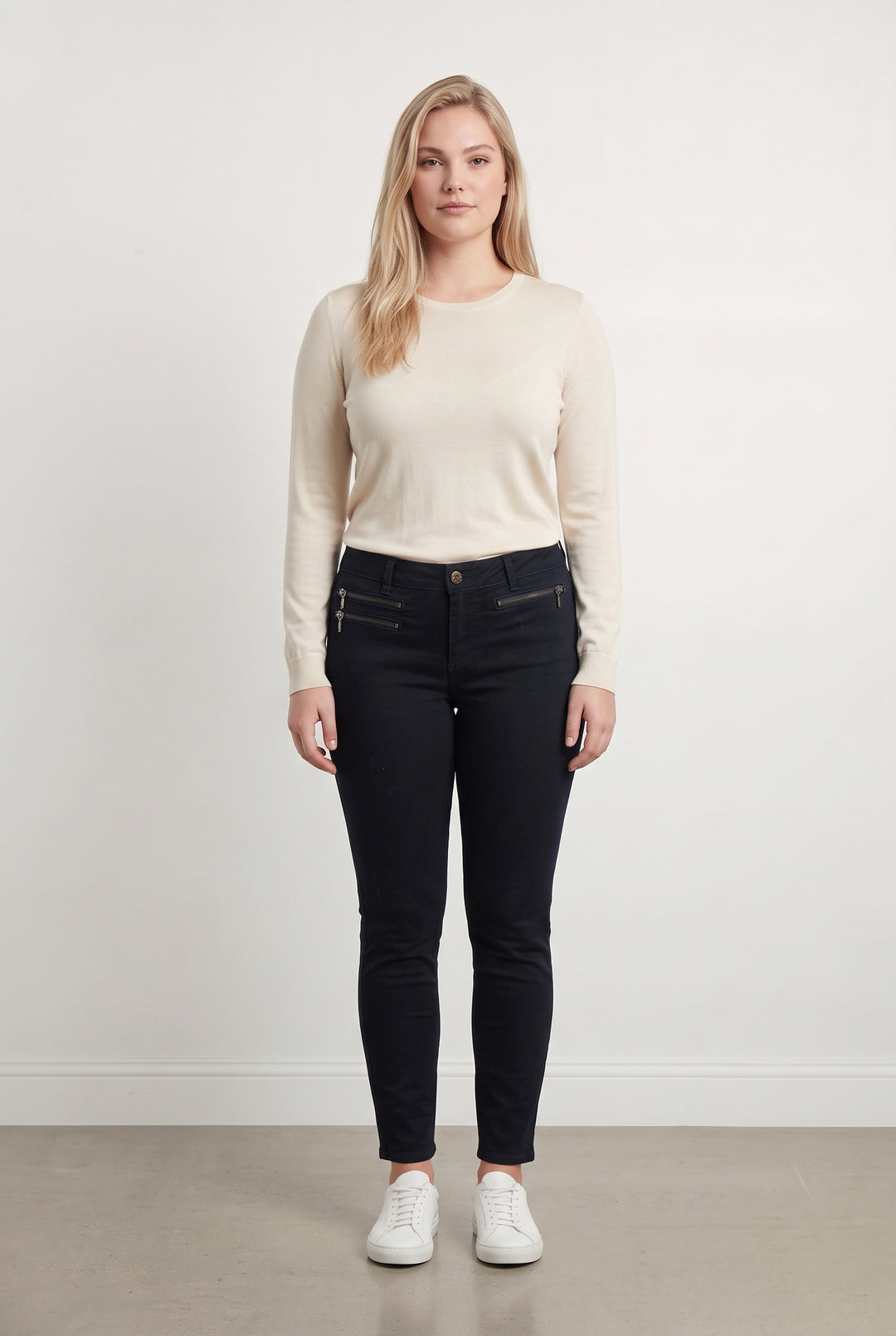 Jean Bleu - Taille XL/42 de la marque Liu Jo | PARAD120203 - Vendu par Paradigme - Image 1