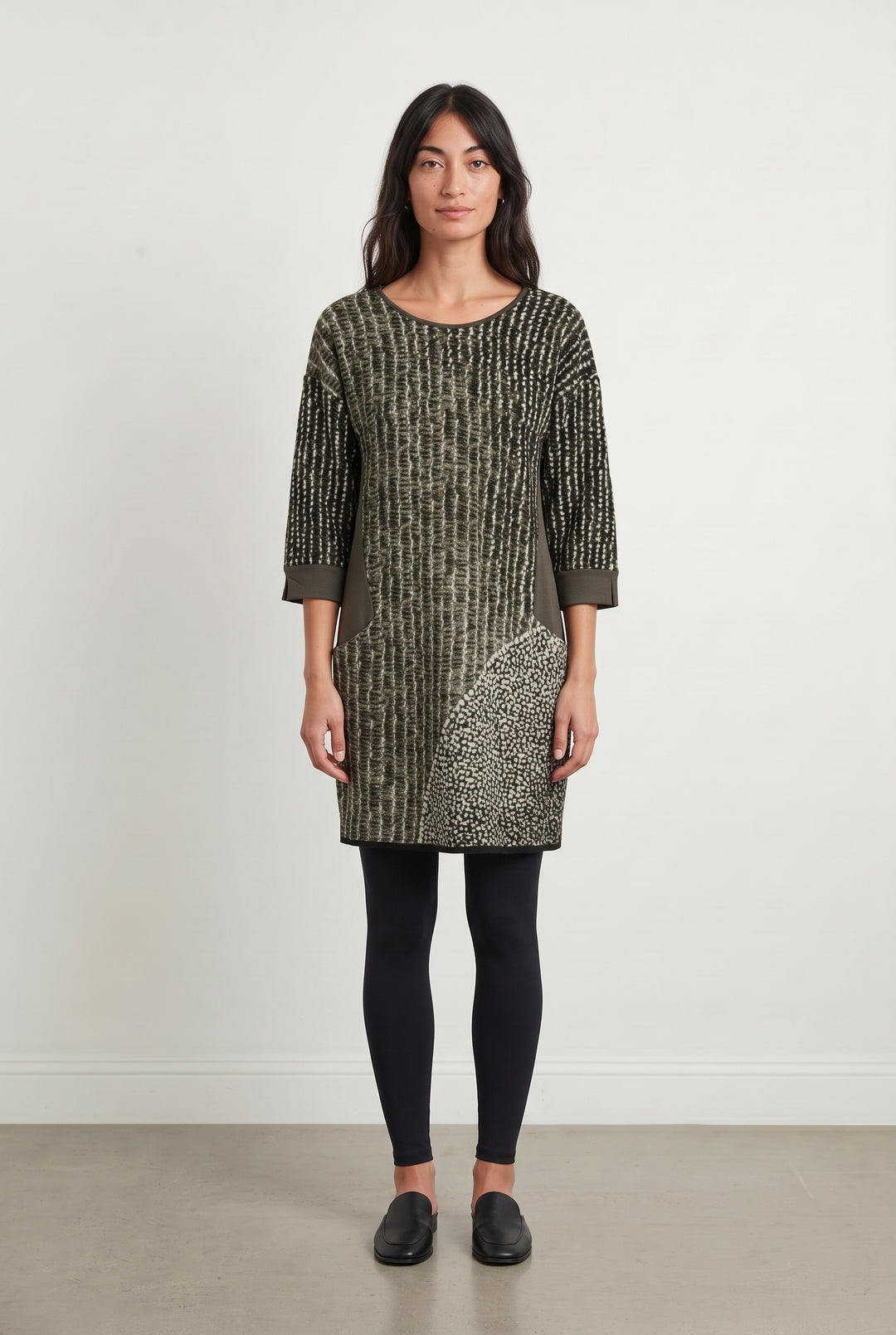 Robe Verte et Noire - Taille M/38 de la marque La Fée Maraboutée | PARAD120235 - Vendu par Paradigme - Image 1