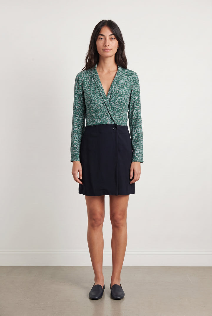 Robe Fleurie Verte et Noire - Taille S/36 de la marque La Fée Maraboutée | PARAD120265 - Vendu par Paradigme - Image 1