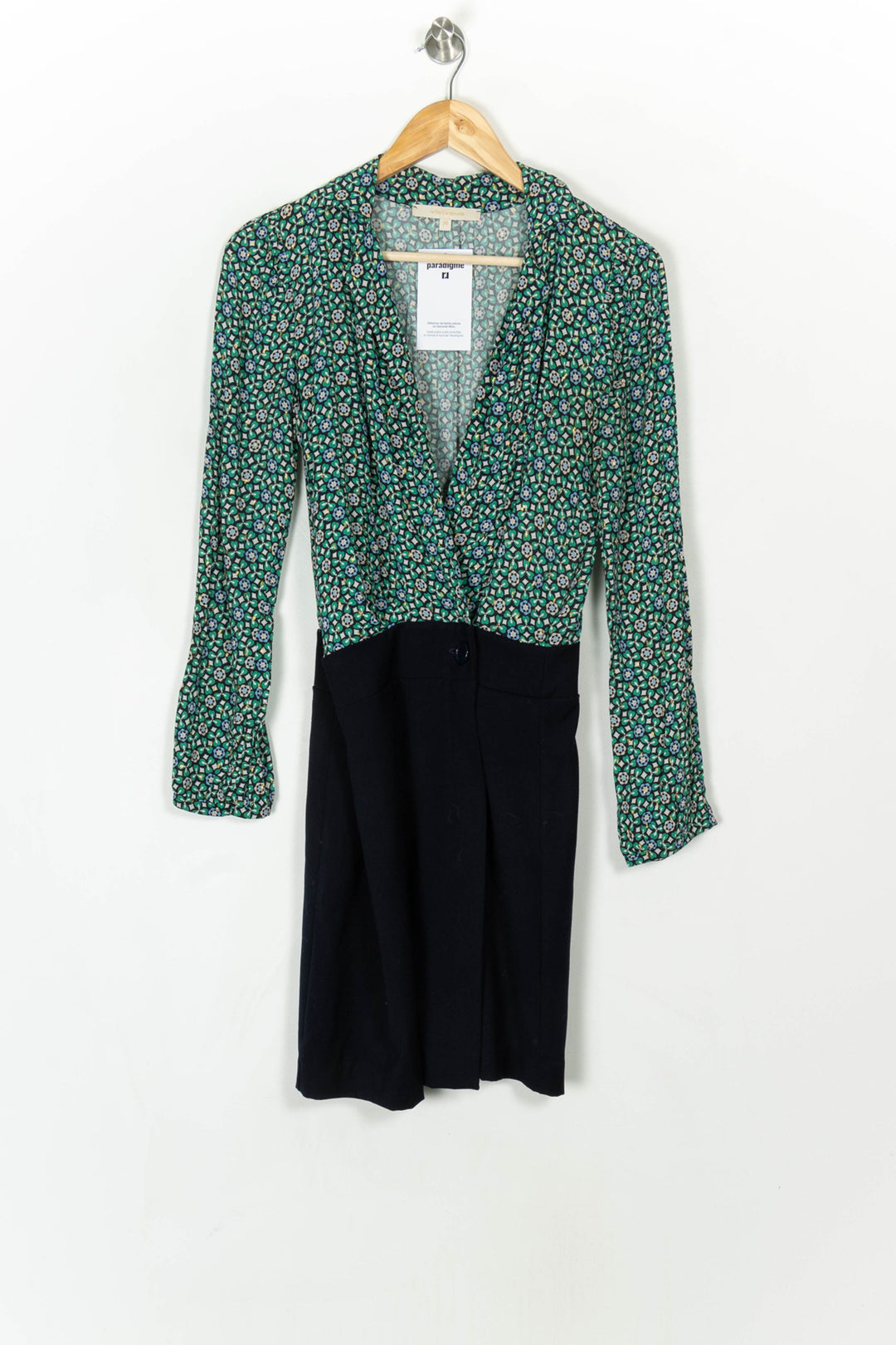 Robe Fleurie Verte et Noire - Taille S/36 de la marque La Fée Maraboutée | PARAD120265 - Vendu par Paradigme - Image 2