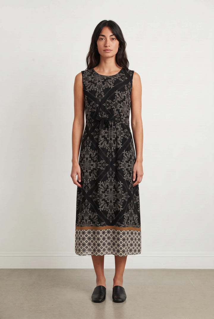 Robe Noire et Blanche - Taille M/38 de la marque La Fée Maraboutée | PARAD120301 - Vendu par Paradigme - Image 1