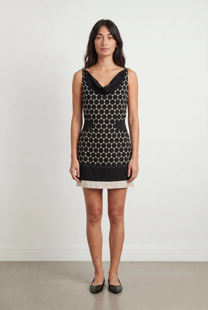 Robe Courte Noire et Blanche - Taille S/36 de la marque Comptoir des Cotonniers | PARAD120372 - Vendu par Paradigme - Image 1