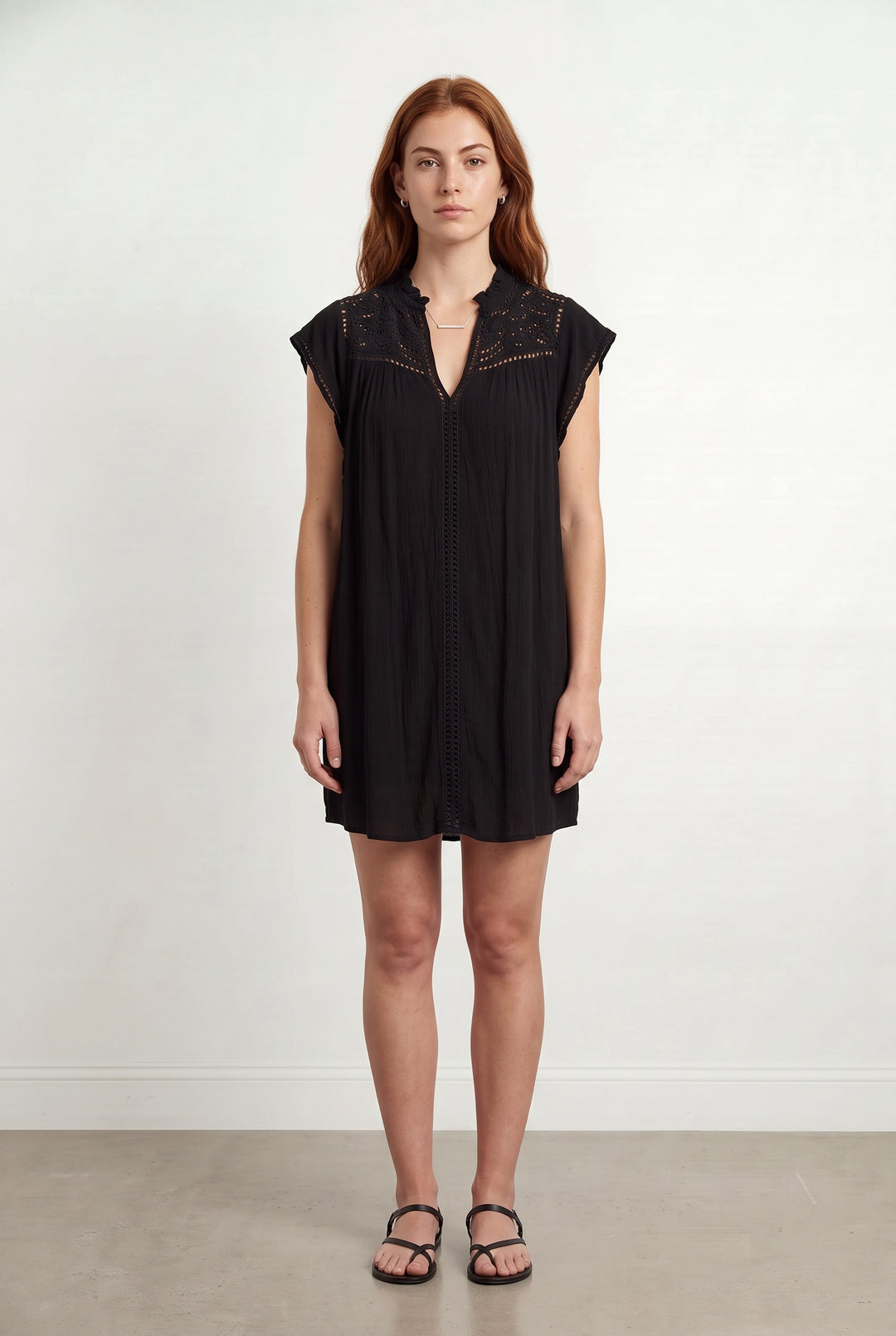 Robe Courte Noire - Taille S/36 de la marque Maison 123 | PARAD120462 - Vendu par Paradigme - Image 1