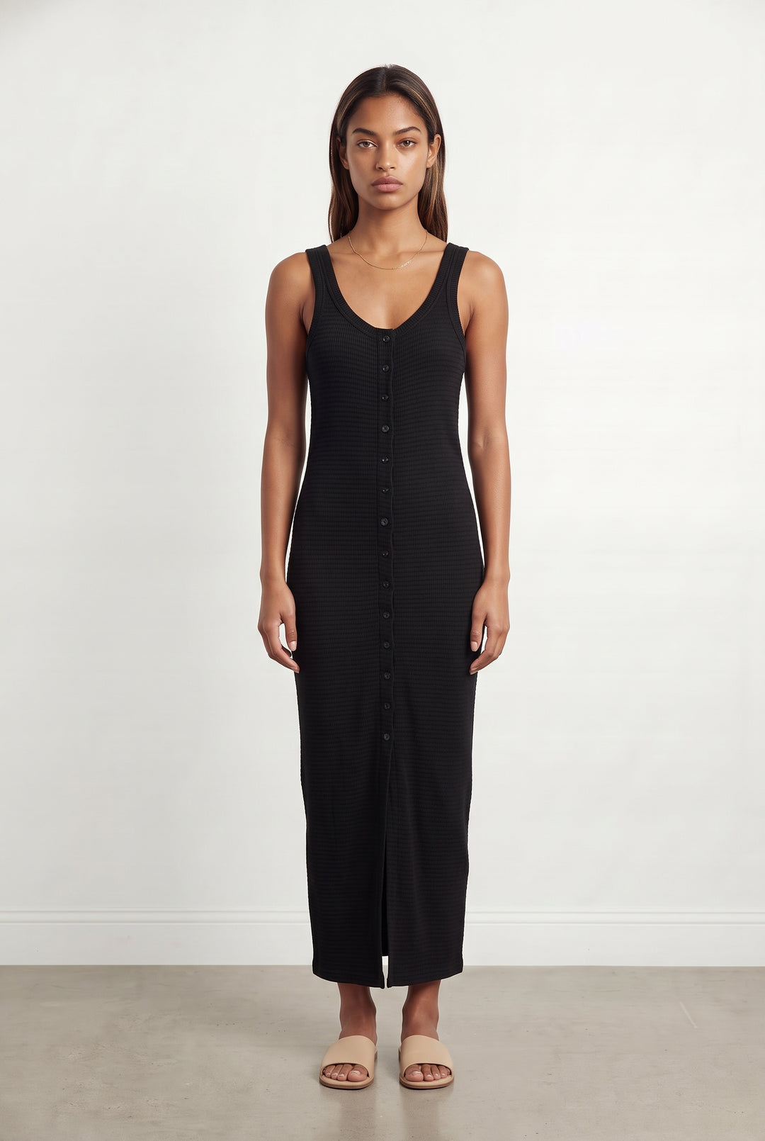 Robe Longue Noire - Taille XS/34 de la marque Maison Stella &amp; Suzie | PARAD120478 - Vendu par Paradigme - Image 1