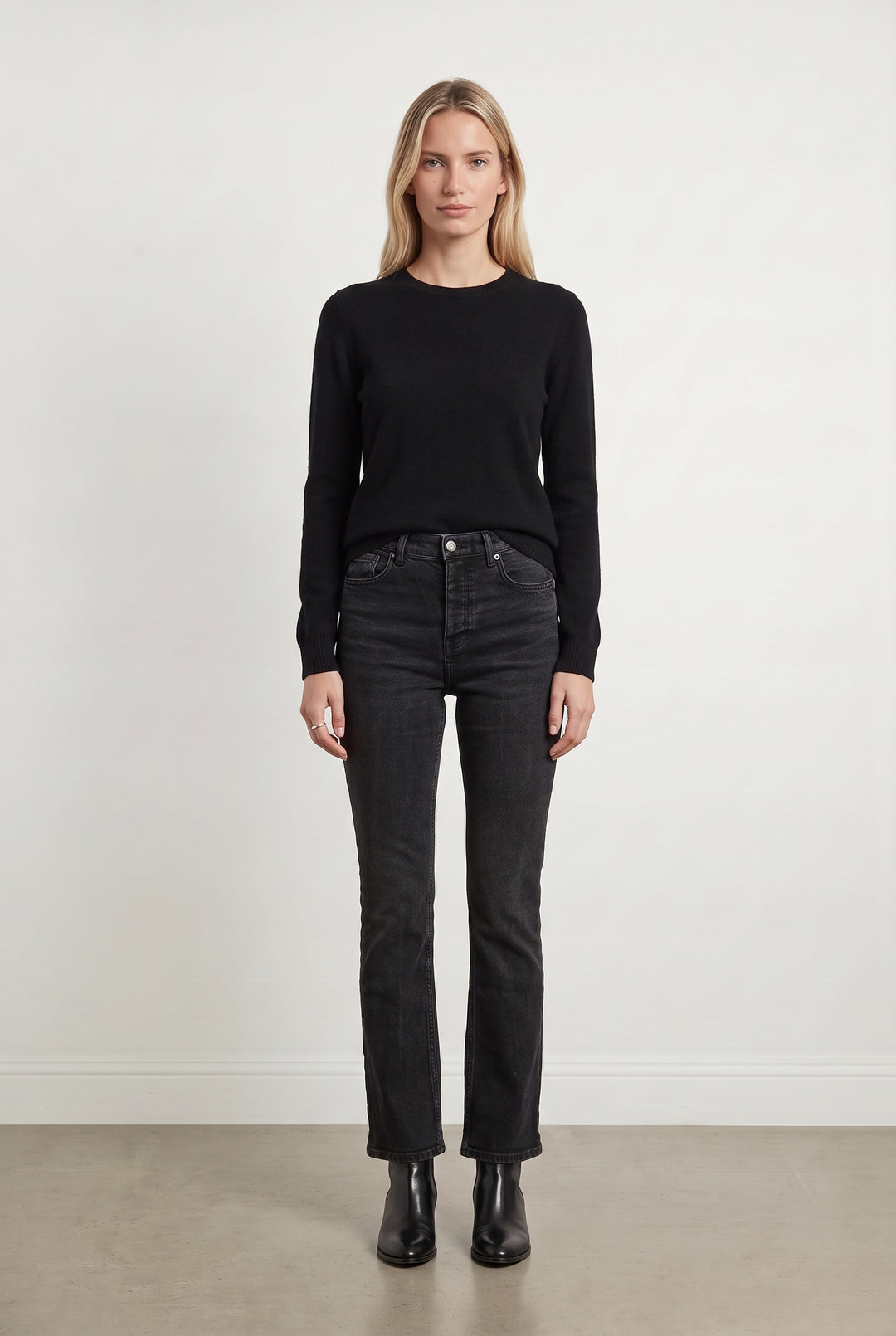 Jean Flare Noir - Taille S/36 de la marque The Kooples | PARAD120479 - Vendu par Paradigme - Image 1