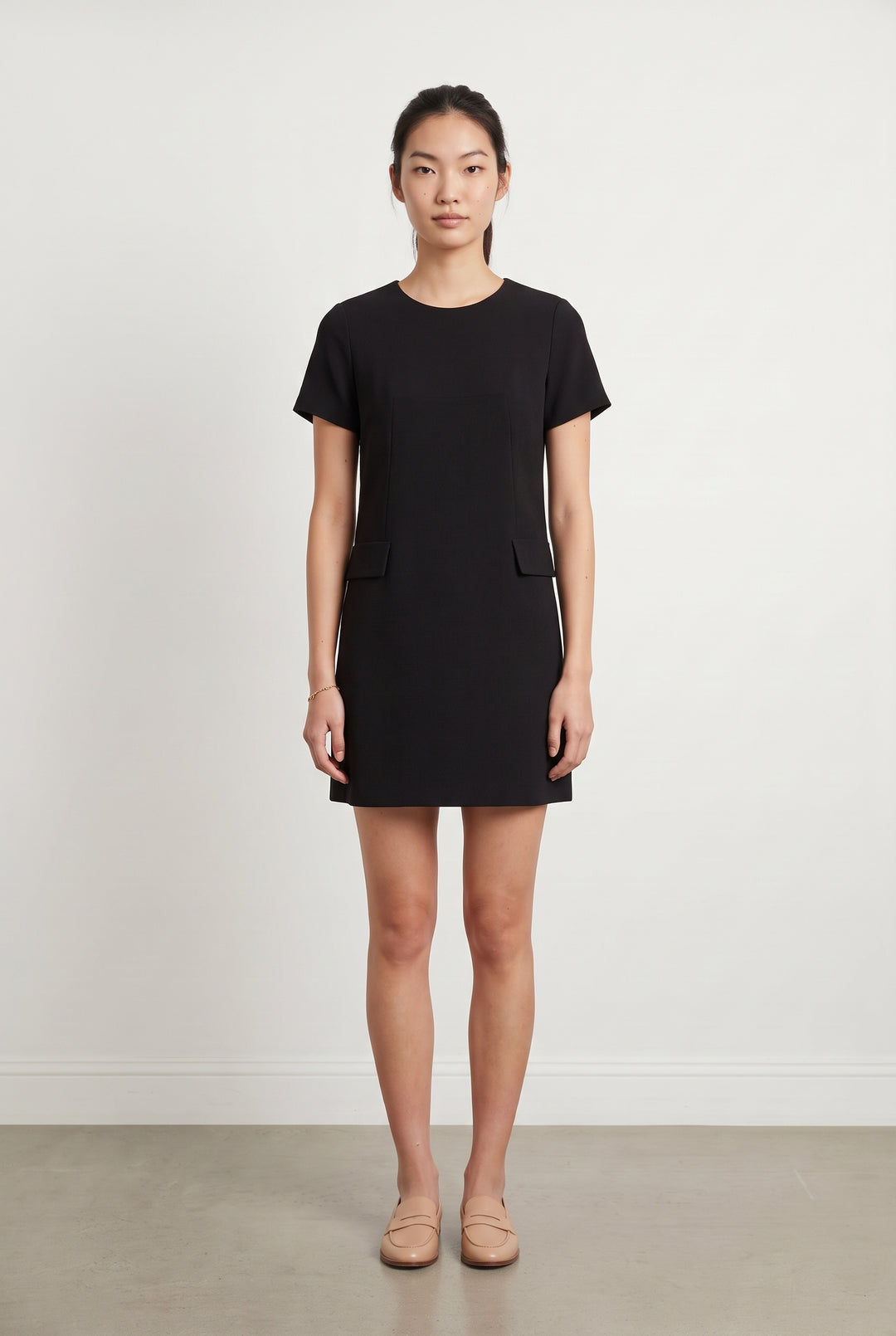 Robe Courte Noire - Taille M/38 de la marque Caroll | PARAD120511 - Vendu par Paradigme - Image 1