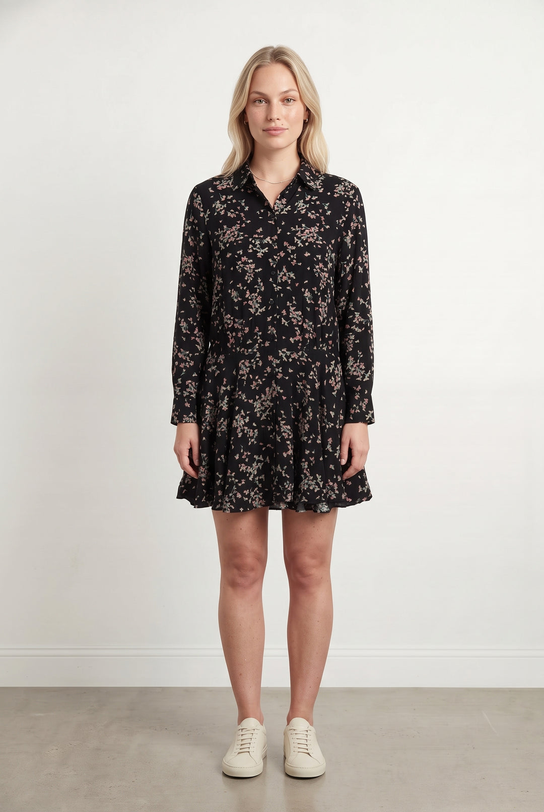Robe Chemise Noire et Fleurie - Taille L/40 de la marque Comptoir des Cotonniers | PARAD120736 - Vendu par Paradigme - Image 1