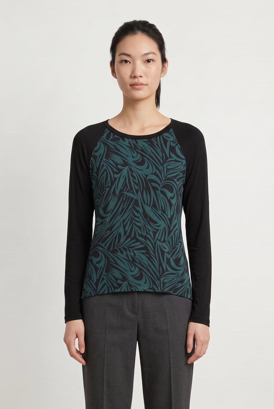 Sweat Noir et Vert - Taille S/36 de la marque La Fée Maraboutée | PARAD120748 - Vendu par Paradigme - Image 1