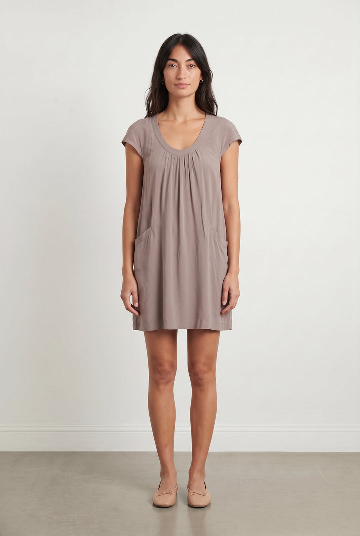 Robe Courte Taupe - Taille M/38 de la marque Tara Jarmon | PARAD120831 - Vendu par Paradigme - Image 1