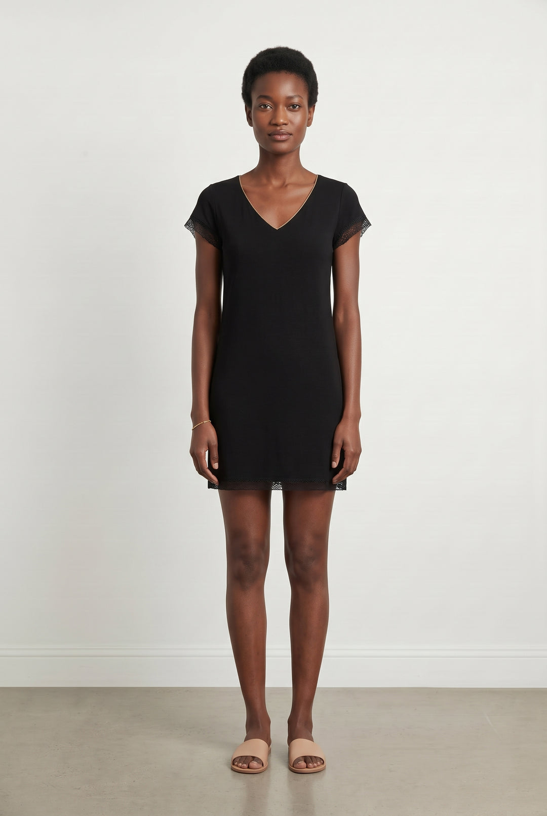 Robe Courte Noire - Taille S/36 de la marque Pablo | PARAD120845 - Vendu par Paradigme - Image 1