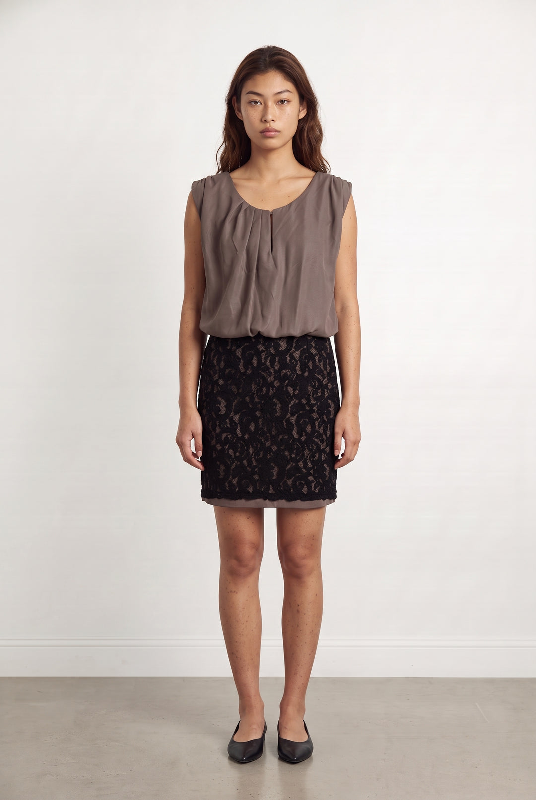 Robe Courte Marron et Noire - Taille M/38 de la marque IKKS | PARAD120963 - Vendu par Paradigme - Image 1