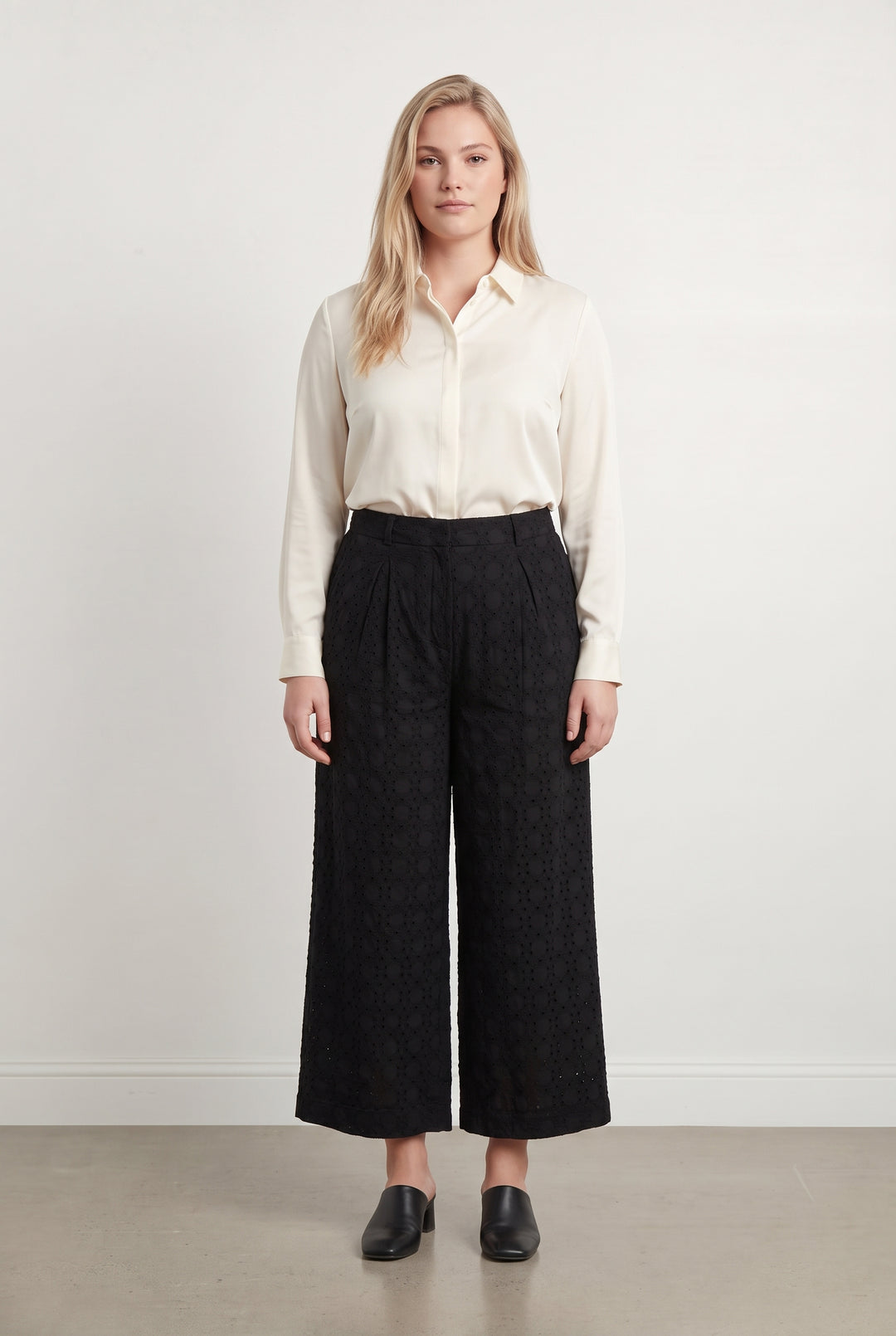 Pantalon Large Noir - Taille XL/42 de la marque Sessùn | PARAD120998 - Vendu par Paradigme - Image 1