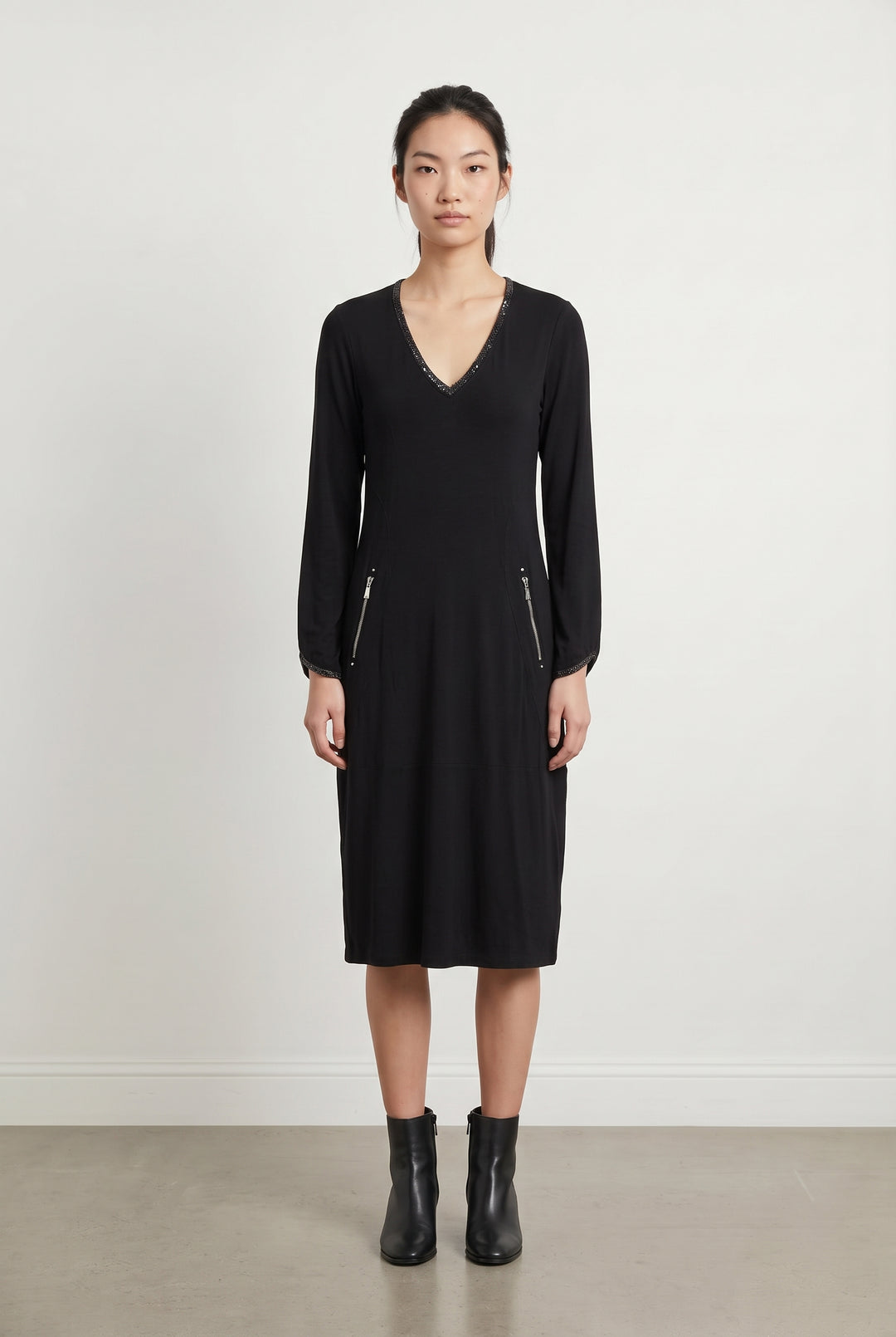 Robe Longue Noire - Taille M/38 de la marque Indies | PARAD121058 - Vendu par Paradigme - Image 1