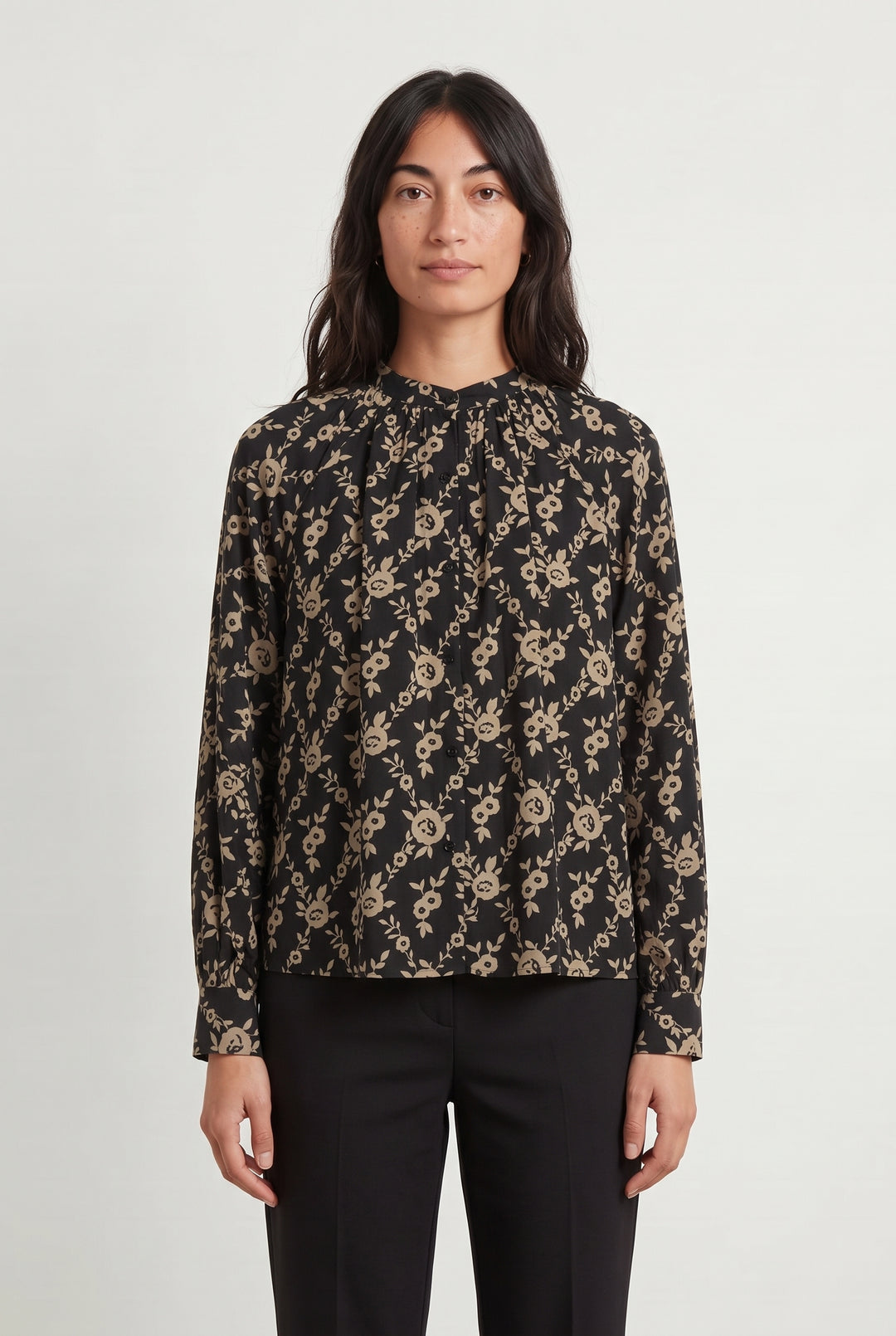 Blouse Noire et Beige - Taille XS/34 de la marque Petite Mendigote | PARAD121214 - Vendu par Paradigme - Image 1