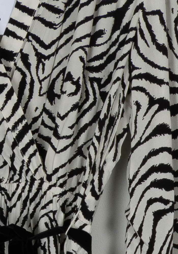 Robe Longue Noire et Blanche - Taille M/38 de la marque Suncoo | PARAD121349 - Vendu par Paradigme - Image 3