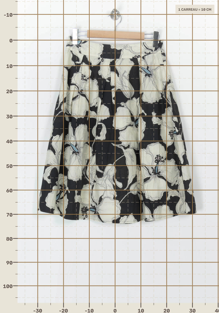 Jupe Évasée Noire et Blanche - Taille M/38 de la marque La Fée Maraboutée | PARAD121354 - Vendu par Paradigme - Image 4