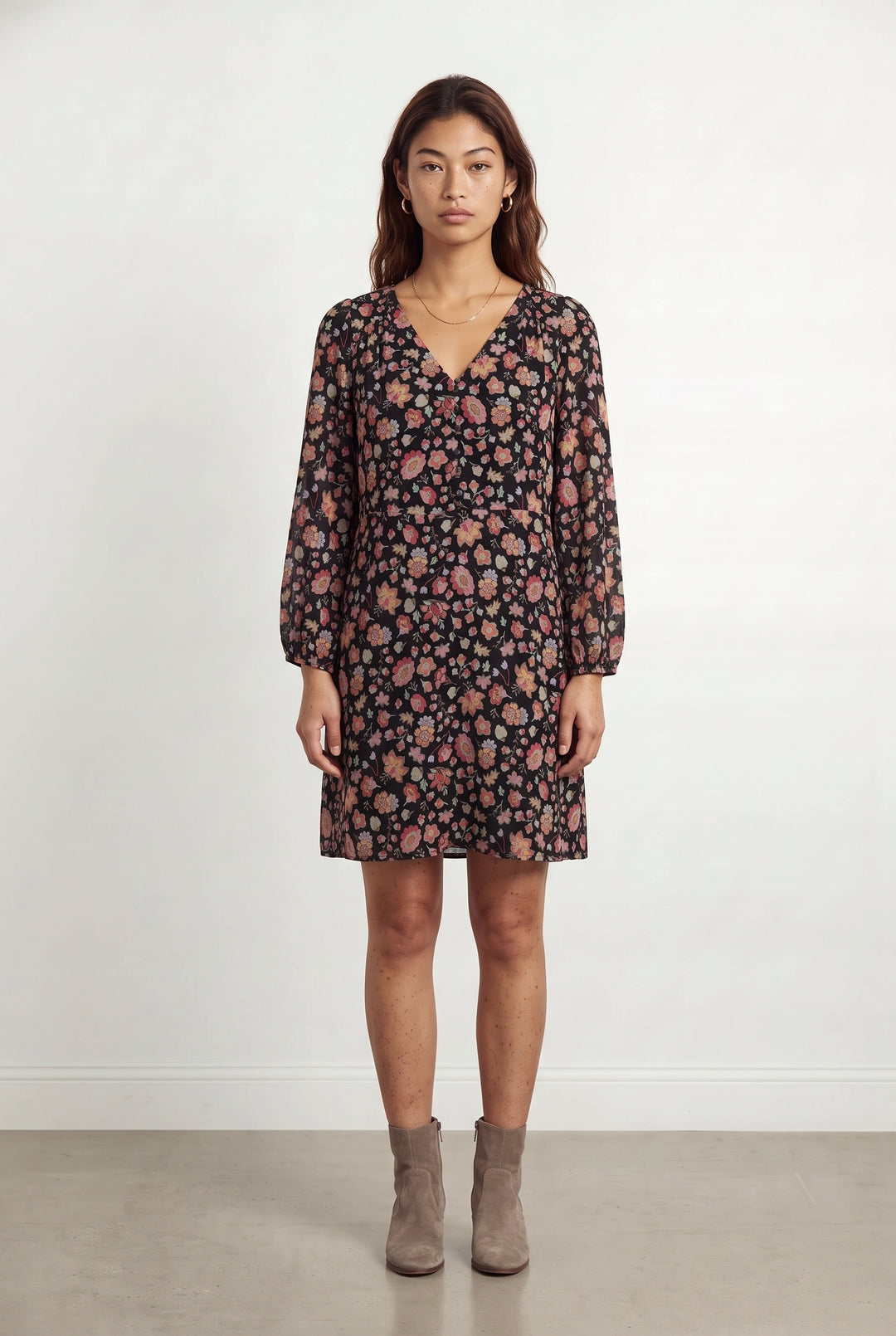 Robe Fleurie Noire et Rose - Taille M/38 de la marque Des petits hauts | PARAD121362 - Vendu par Paradigme - Image 1