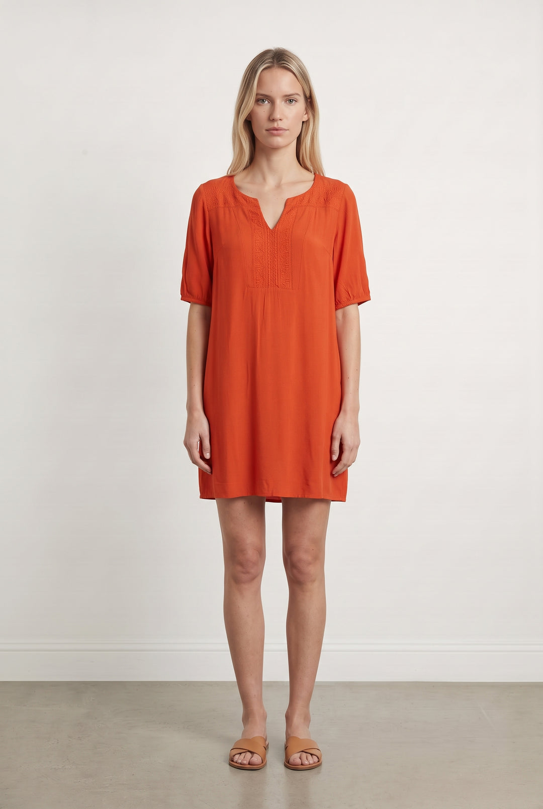 Robe Courte Rouge - Taille M/38 de la marque Caroll | PARAD121381 - Vendu par Paradigme - Image 1