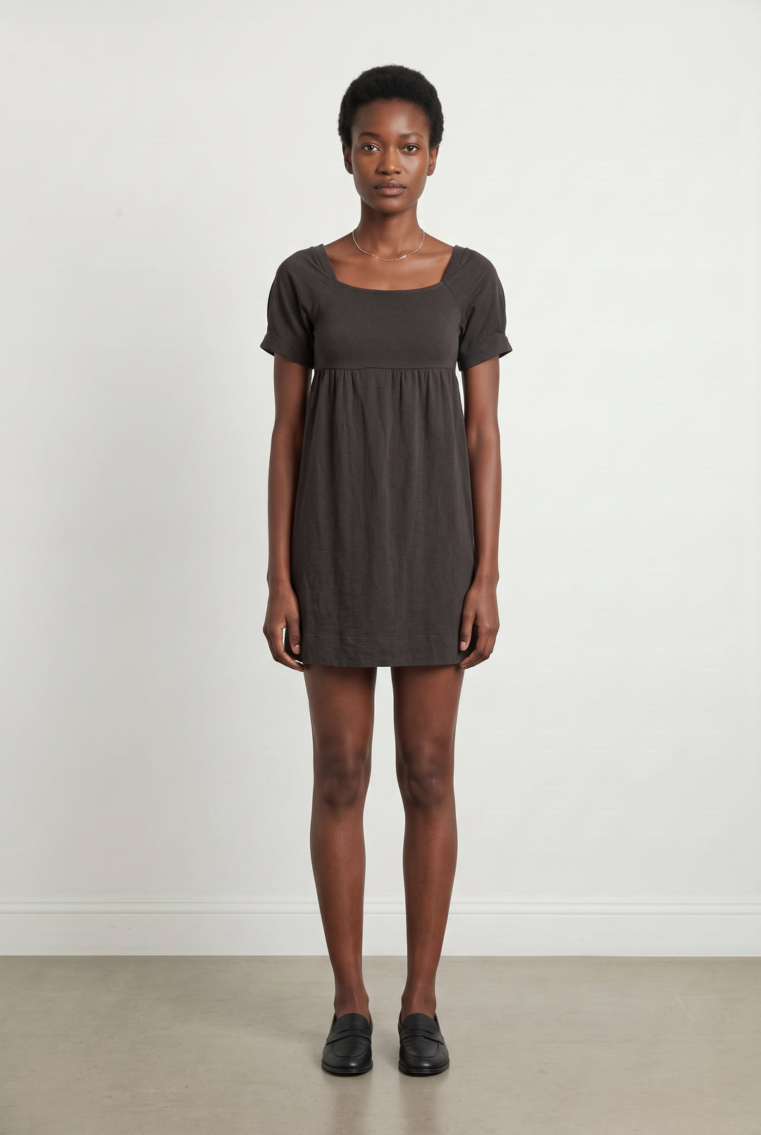 Robe Courte Marron - Taille M/38 de la marque Comptoir des Cotonniers | PARAD121397 - Vendu par Paradigme - Image 1