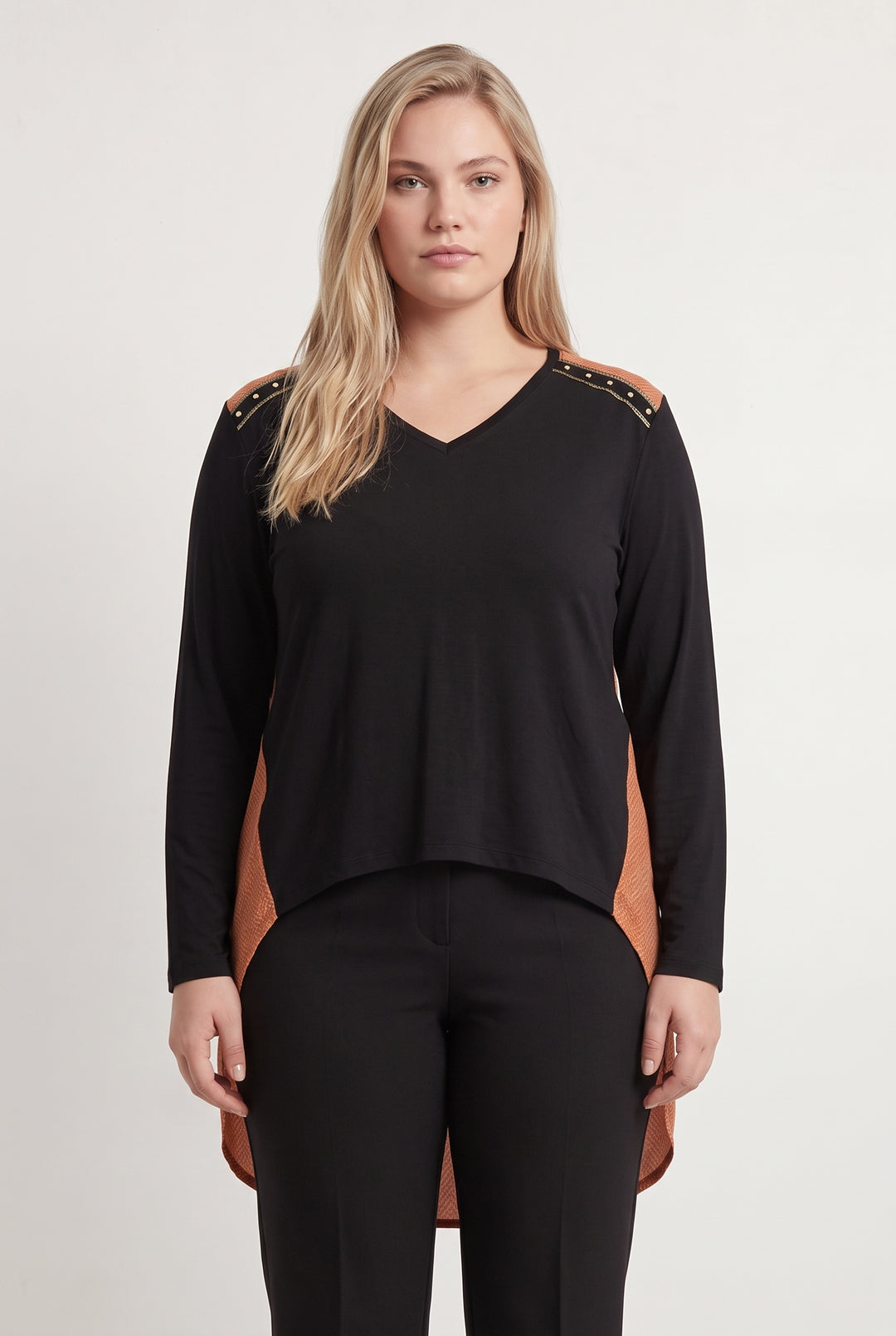 Blouse Noire et Orange - Taille XXXL/46 de la marque Bleu Blanc Rouge | PARAD121408 - Vendu par Paradigme - Image 1