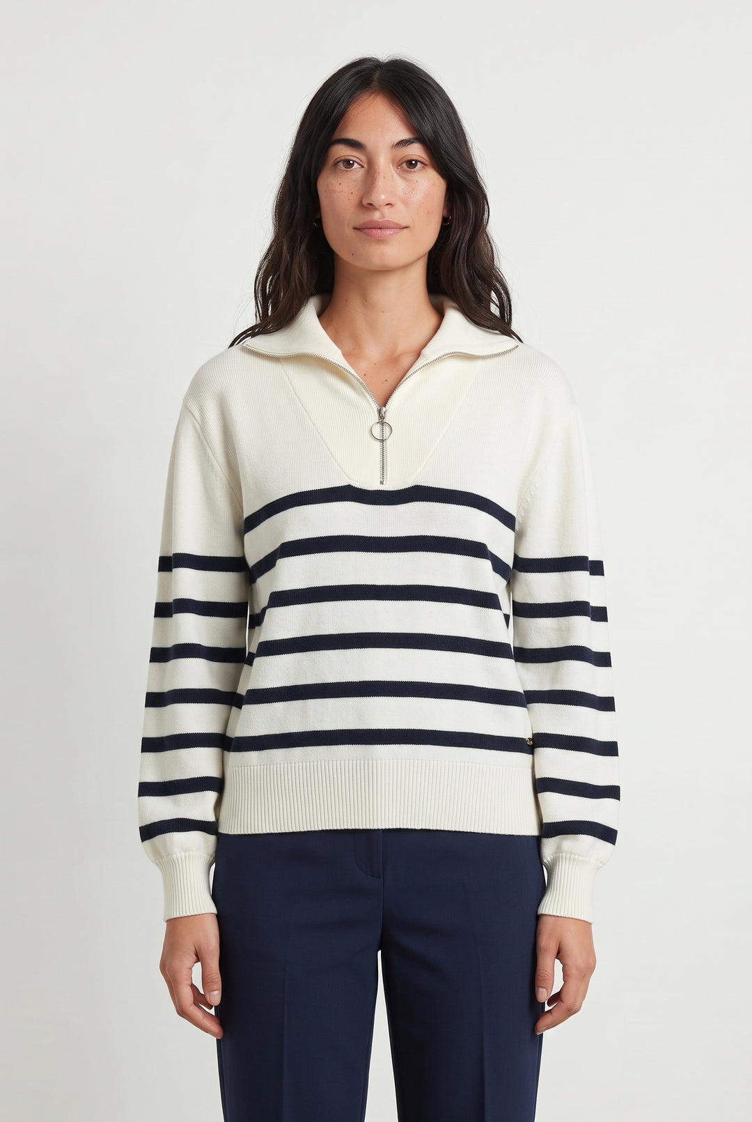 Pull Rayé Blanc et Noir - Taille M/38 de la marque La Petite Etoile | PARAD121471 - Vendu par Paradigme - Image 1