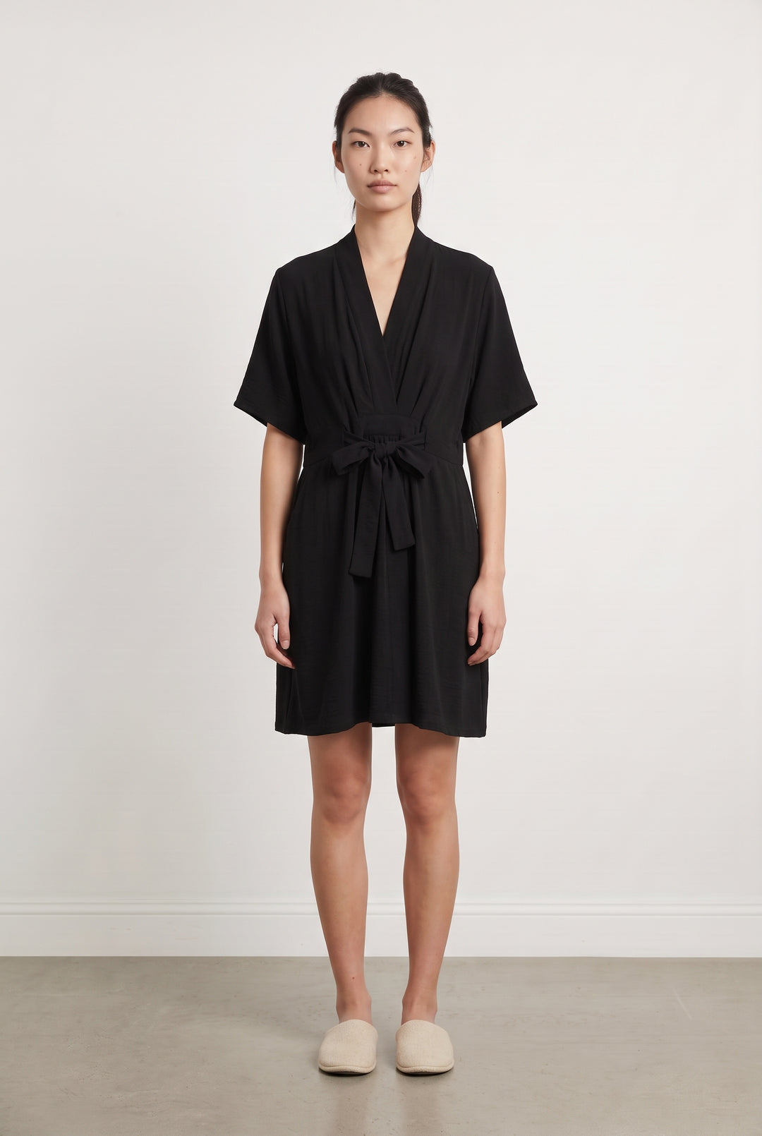 Robe Kimono Noire - Taille M/38 de la marque La Fée Maraboutée | PARAD121685 - Vendu par Paradigme - Image 1