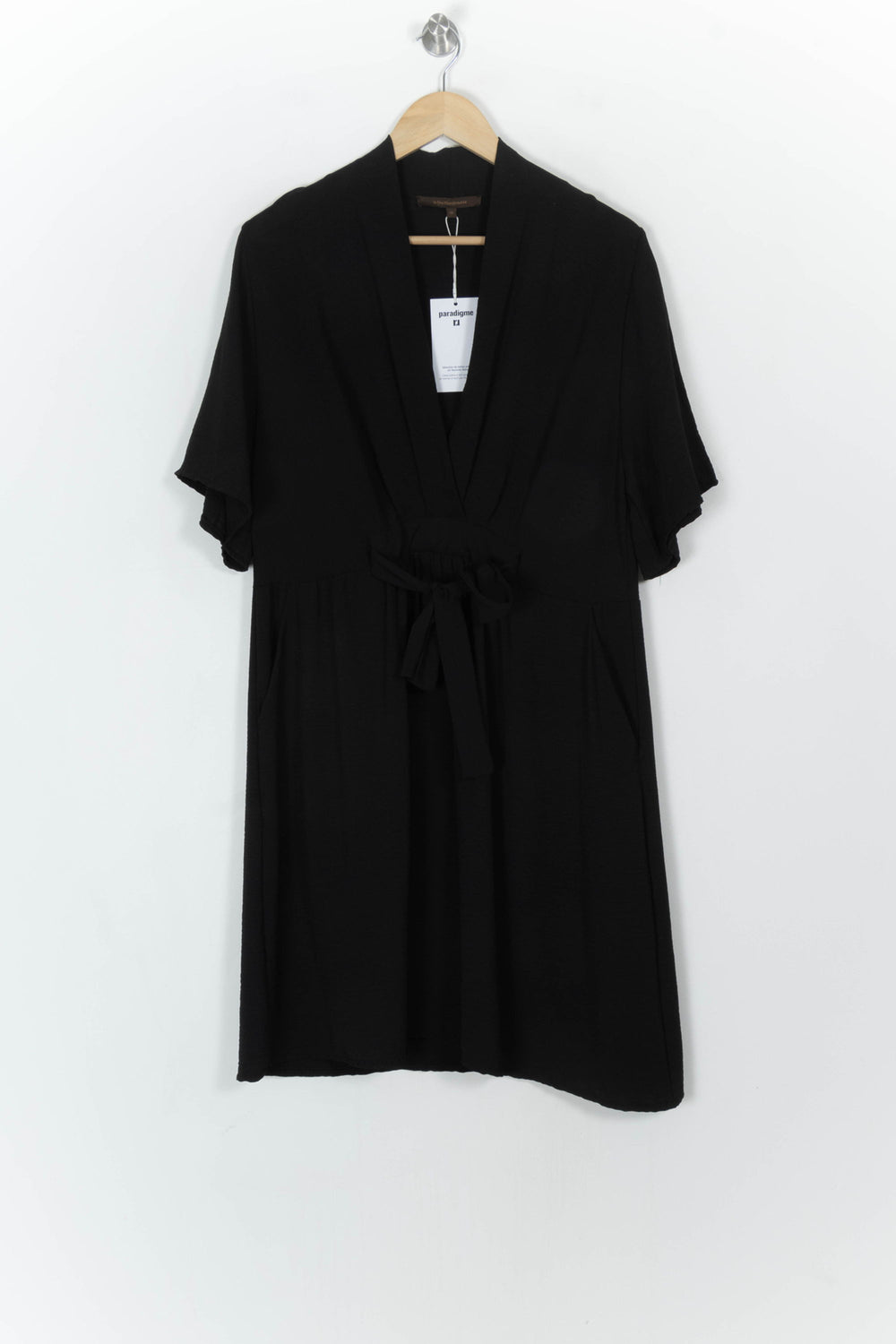 Robe Kimono Noire - Taille M/38 de la marque La Fée Maraboutée | PARAD121685 - Vendu par Paradigme - Image 2