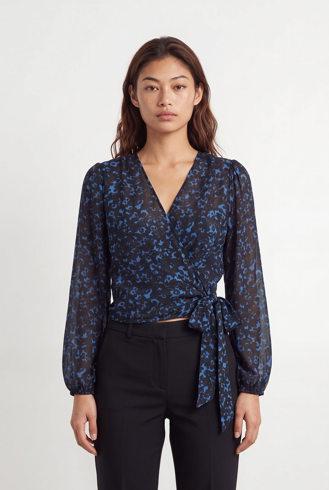 Blouse Noire et Bleue - Taille S/36 de la marque IKKS | PARAD121850 - Vendu par Paradigme - Image 1